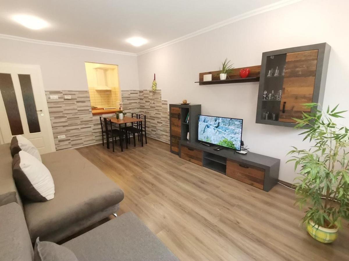 Carpe Diem Apartment Hajdúszoboszló Εξωτερικό φωτογραφία