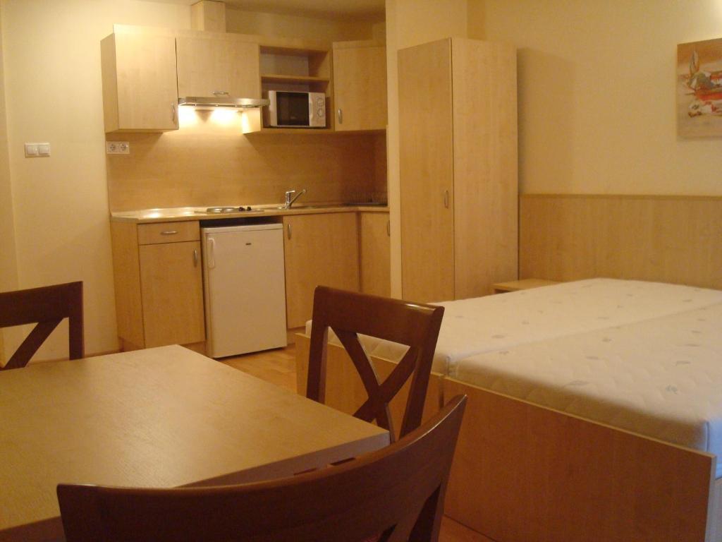 Carpe Diem Apartment Hajdúszoboszló Δωμάτιο φωτογραφία