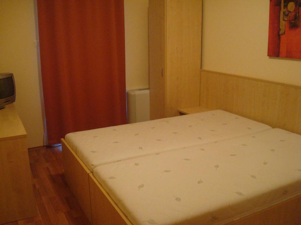 Carpe Diem Apartment Hajdúszoboszló Δωμάτιο φωτογραφία