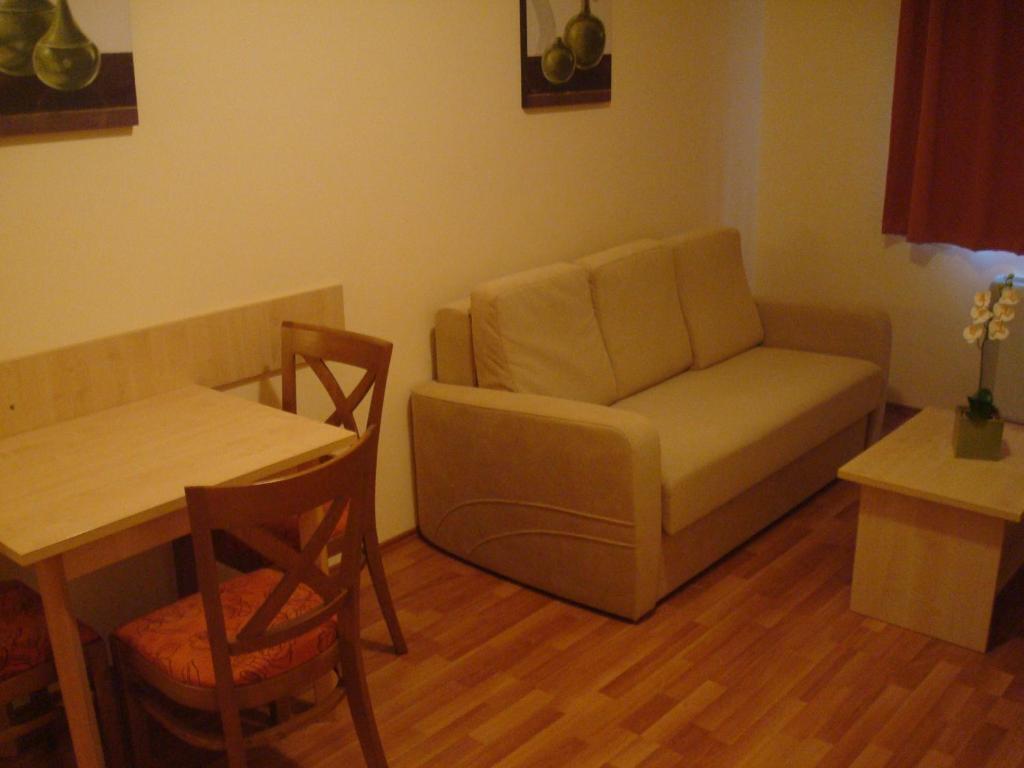 Carpe Diem Apartment Hajdúszoboszló Δωμάτιο φωτογραφία