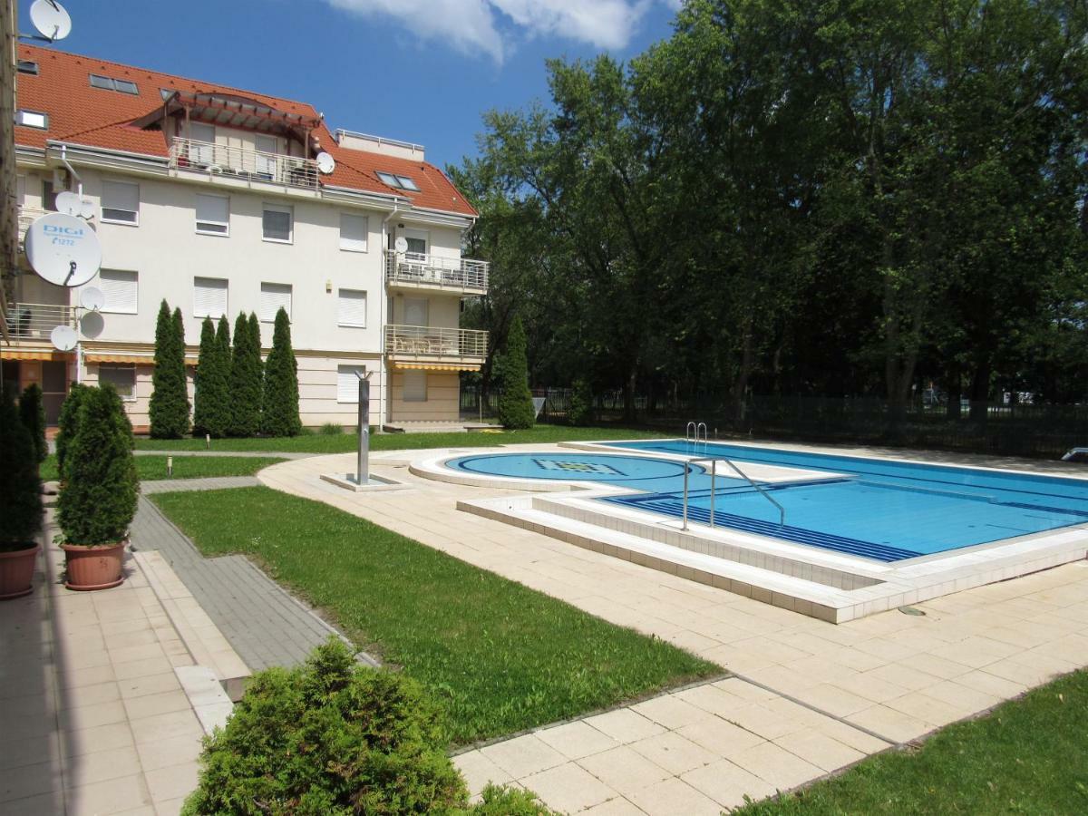 Carpe Diem Apartment Hajdúszoboszló Εξωτερικό φωτογραφία
