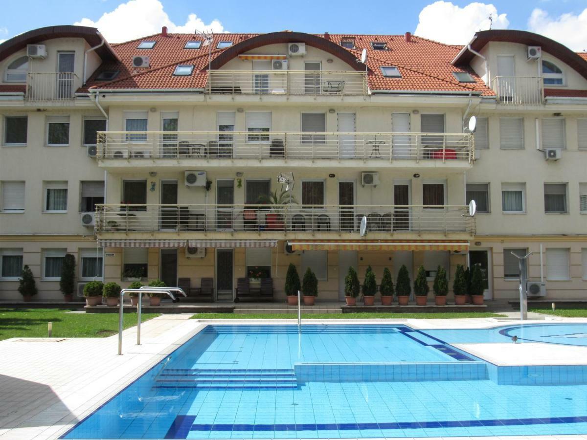 Carpe Diem Apartment Hajdúszoboszló Εξωτερικό φωτογραφία